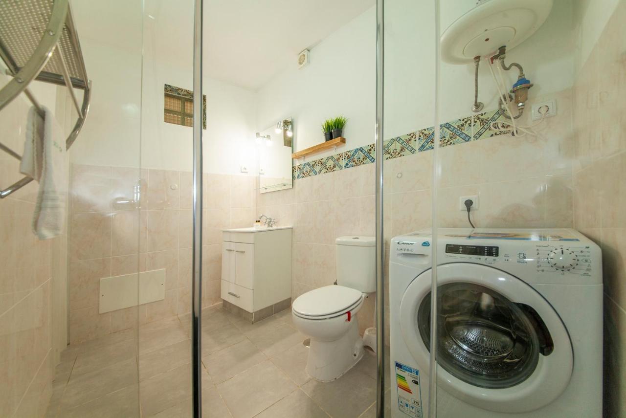 A13 - Channel Street Central Apartment Лагос Екстериор снимка